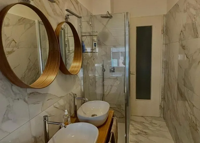 Apartment Leonardo Navigli *